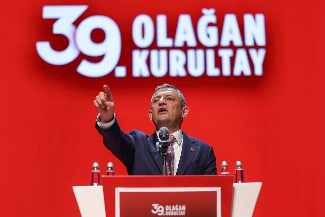 CHP'nin 39. Olağan Kurultayı Ankara'da Başladı