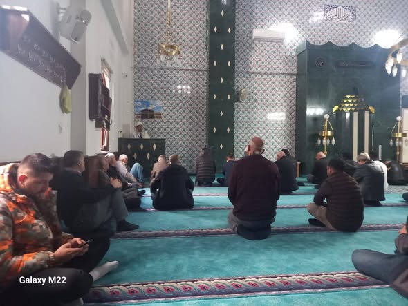 Bandırma Müftüsü Pehlivan, Paşabayır Gürkan Kanarlıoğlu Camii'nde Cuma Namazı Kıldırdı