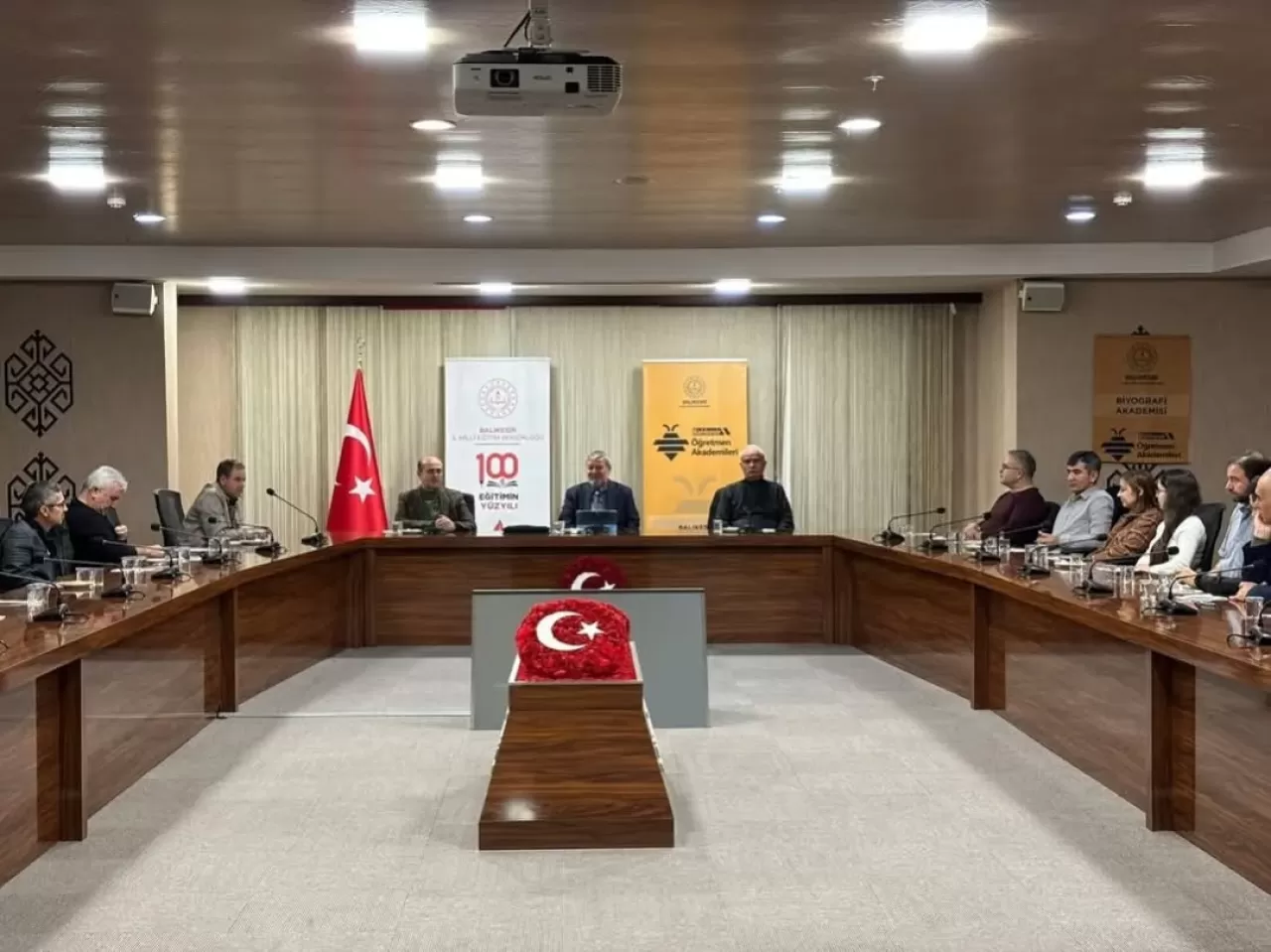 Biyografi Akademisi'nde Eğitimci Yazar Salih DÜLGER, 