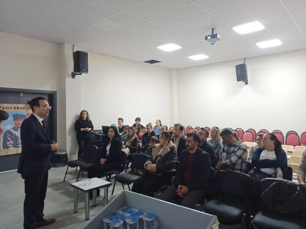 Bandırma'da TYMM Kapsamında Öğretmenlere Yönelik Atölye Çalışması Düzenlendi