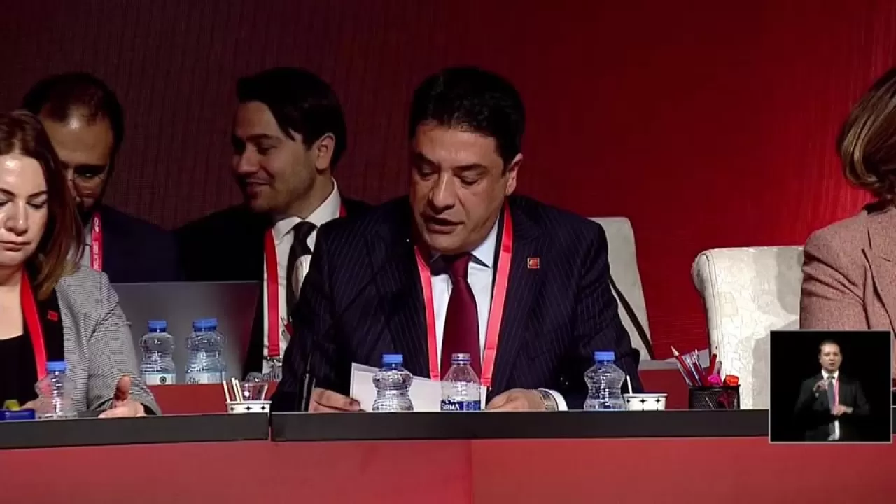 CHP Balıkesir'de 39. Olağan Kurultayı'nı Gerçekleştiriyor