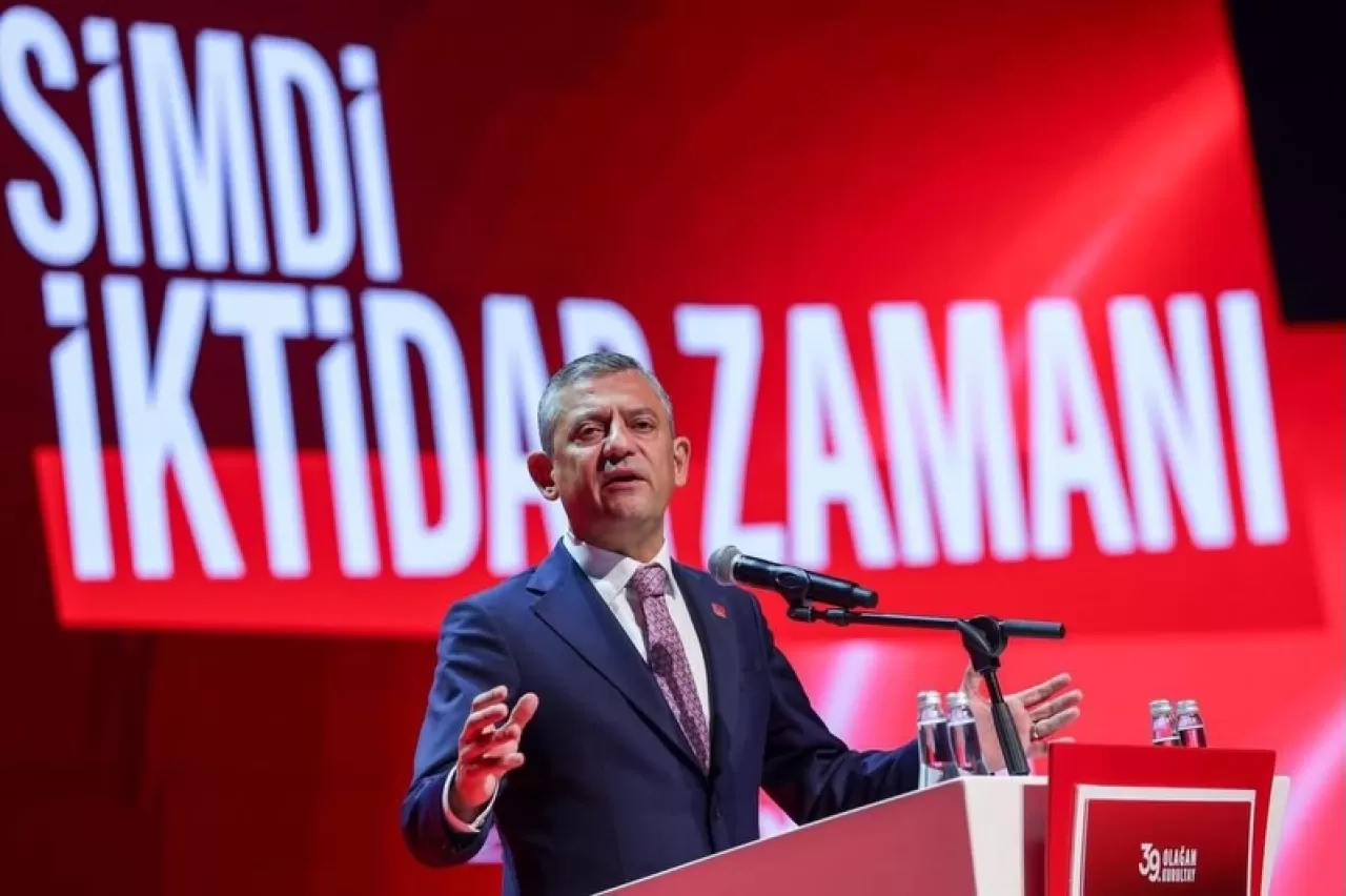 Balya Belediye Başkanı Orhan Gaga, CHP Genel Başkanı Özgür Özel'i Tebrik Etti