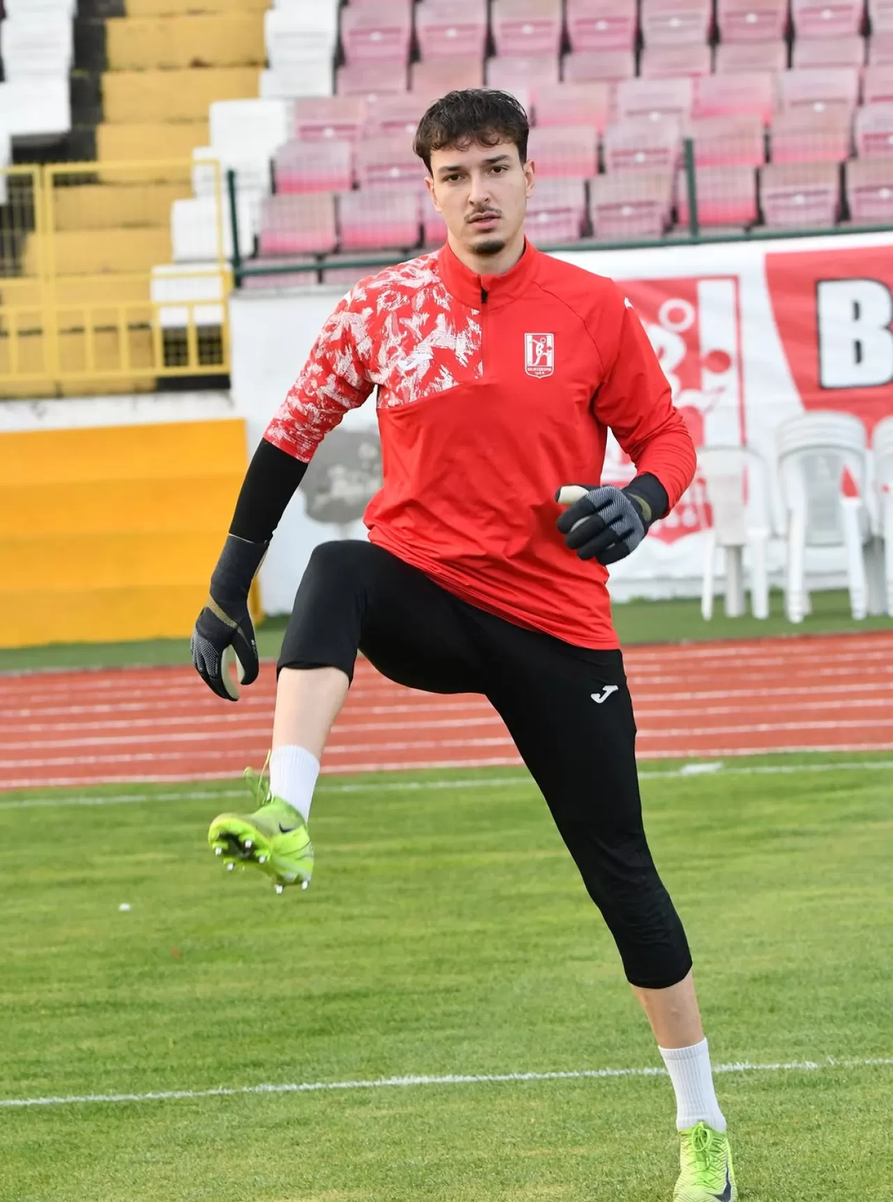 Nev Sağlık Grubu, Balıkesirspor'un Yeni Sponsoru Oldu