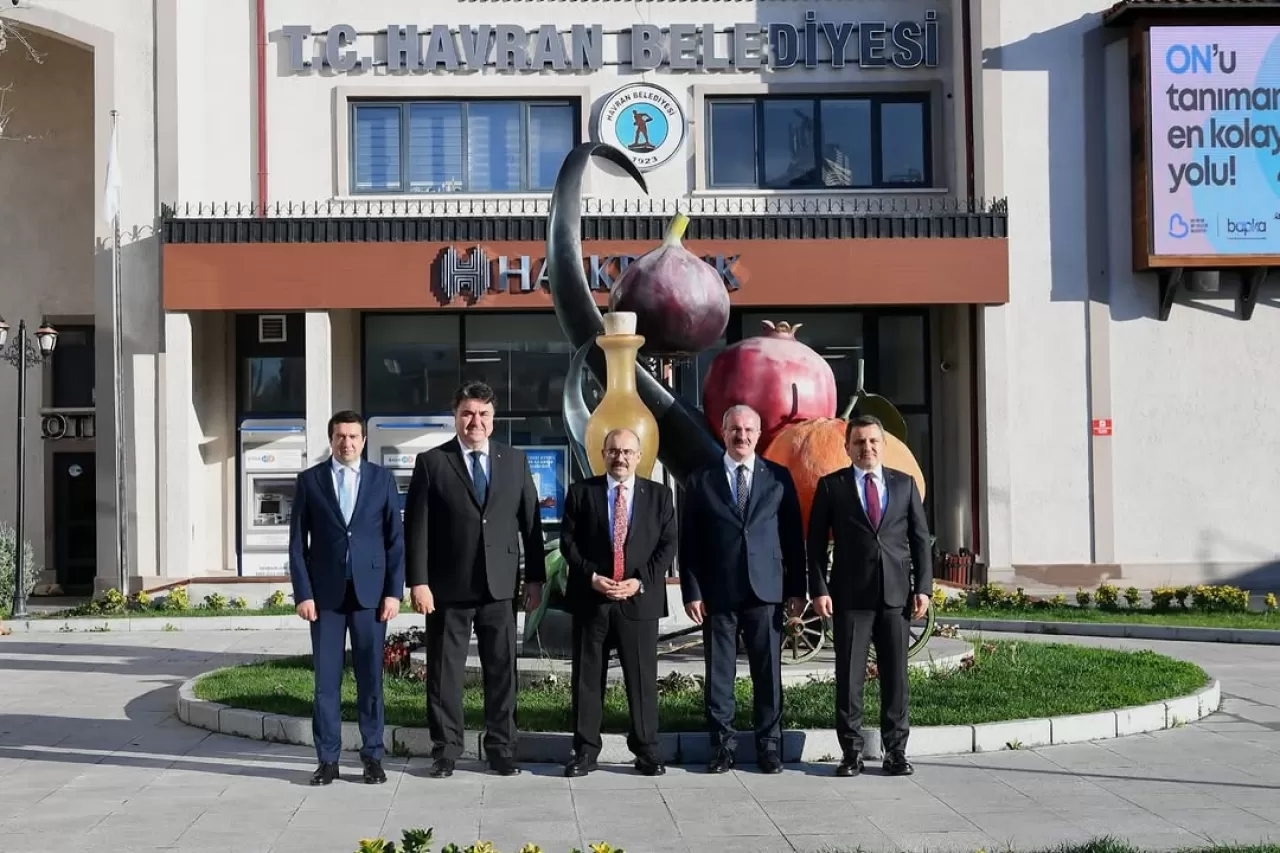 Balıkesir Valisi Ustaoğlu, Havran'da İncelemelerde Bulundu