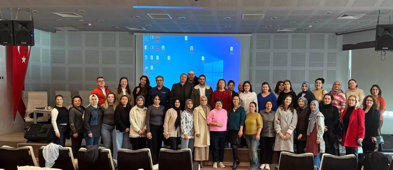 Balıkesir'de Birinci Basamak Sağlık Hizmetleri Eğitimi Gerçekleştirildi