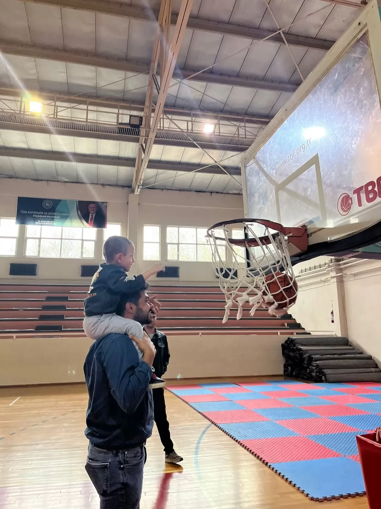 Gönen'de Dünya Engelliler Günü'nde Anlamlı Etkinlik