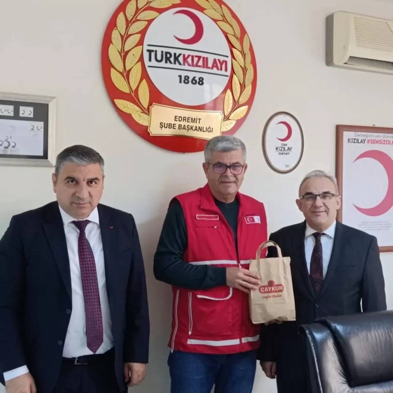 Edremit'te Eğitim ve Gönüllülük İş Birliği Görüşmesi