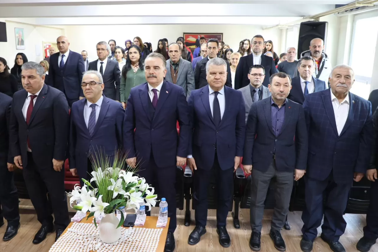 Edremit'te İnsan Hakları Günü Coşkuyla Kutlandı