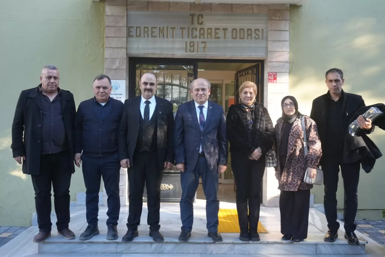 MHP Edremit İlçe Teşkilatı, Edremit Ticaret Odası'nı Ziyaret Etti