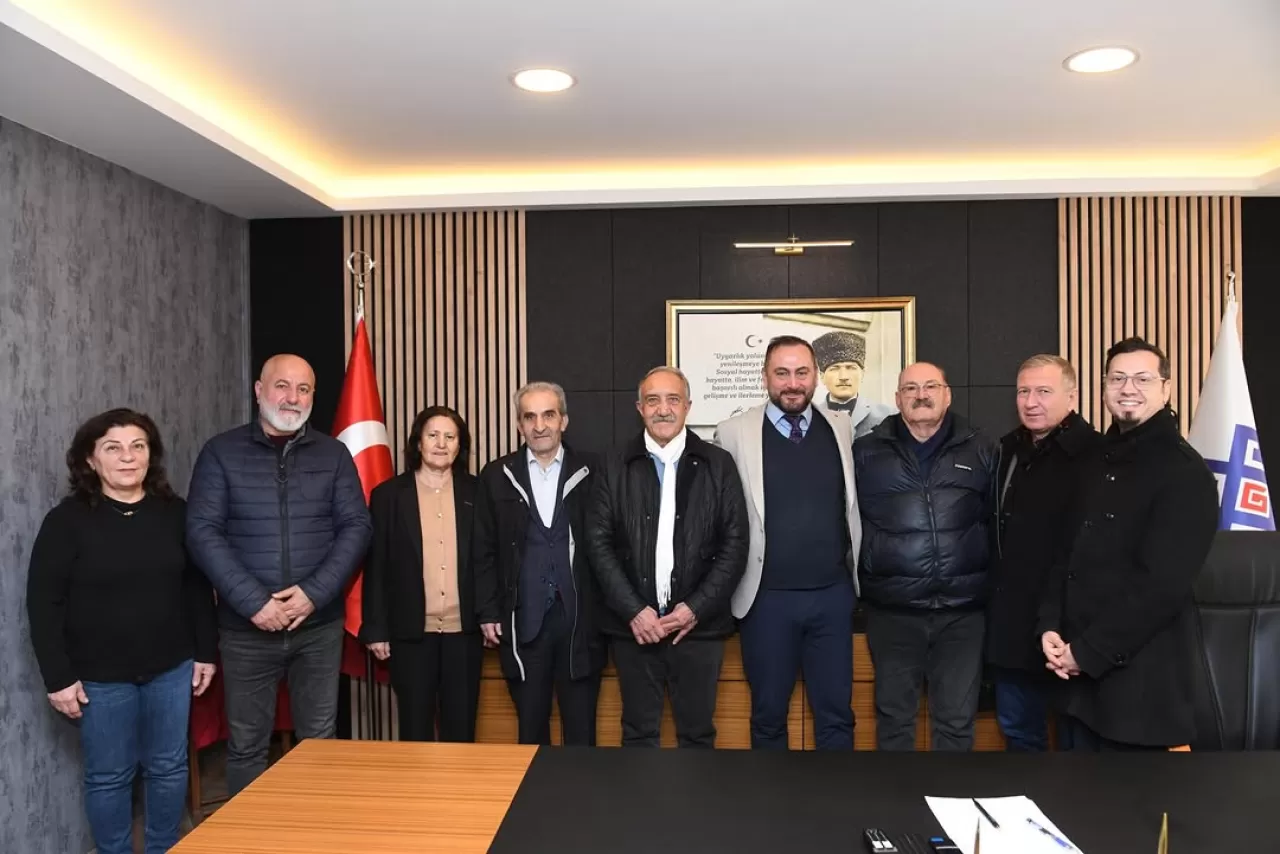 Altıeylül'de Pir Sultan Abdal Derneği'nden Belediye Ziyareti