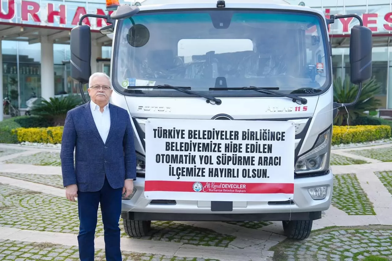 Burhaniye Belediyesi'nin Temizlik Gücüne Yeni Katılım