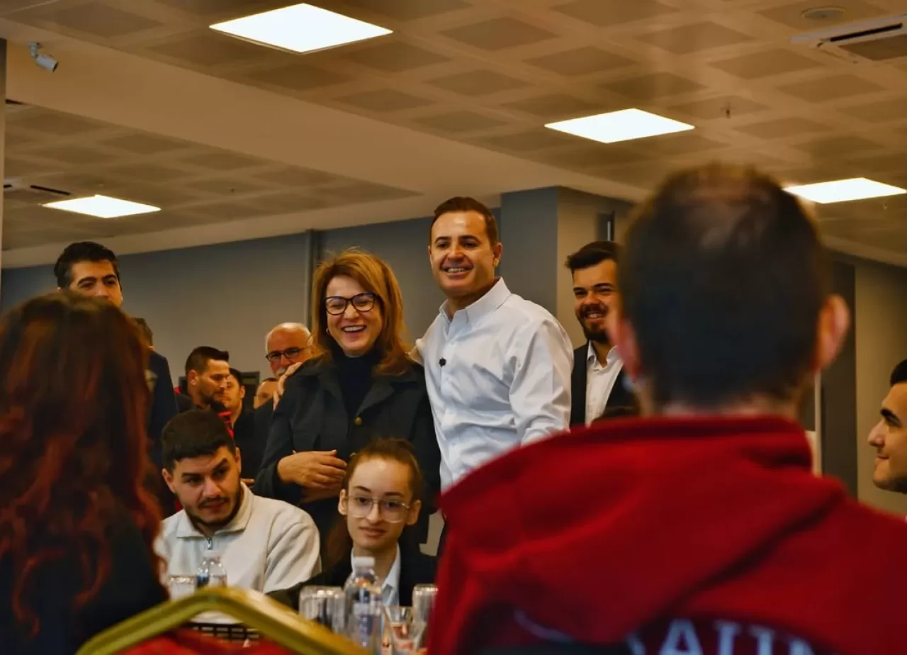 Balıkesir'de Üniversiteli Gençler ve Yerel Yönetim Buluşması