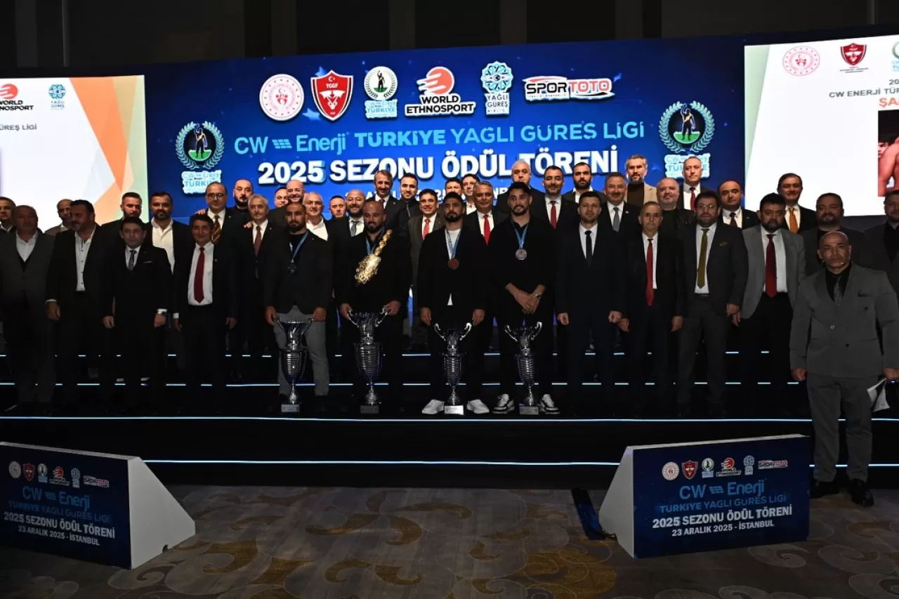 CW Enerji Türkiye Yağlı Güreş Ligi 2025 Sezonu Ödülleri Sahiplerini Buldu