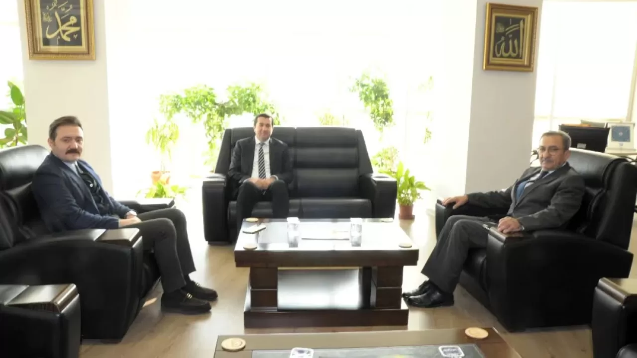 Havran ve Bigadiç Kaymakamları Balıkesir İl Müftüsünü Ziyaret Etti