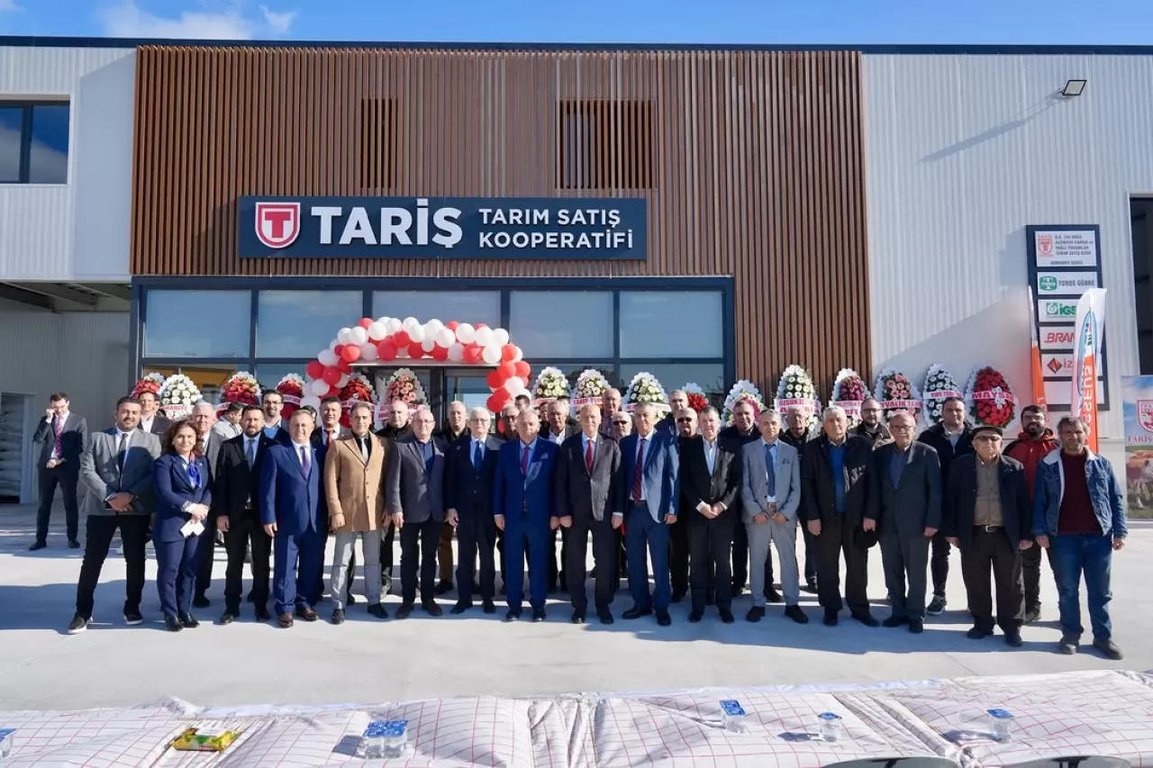 TARİŞ'in Yeni Şubesi Burhaniye'de Hizmete Açıldı
