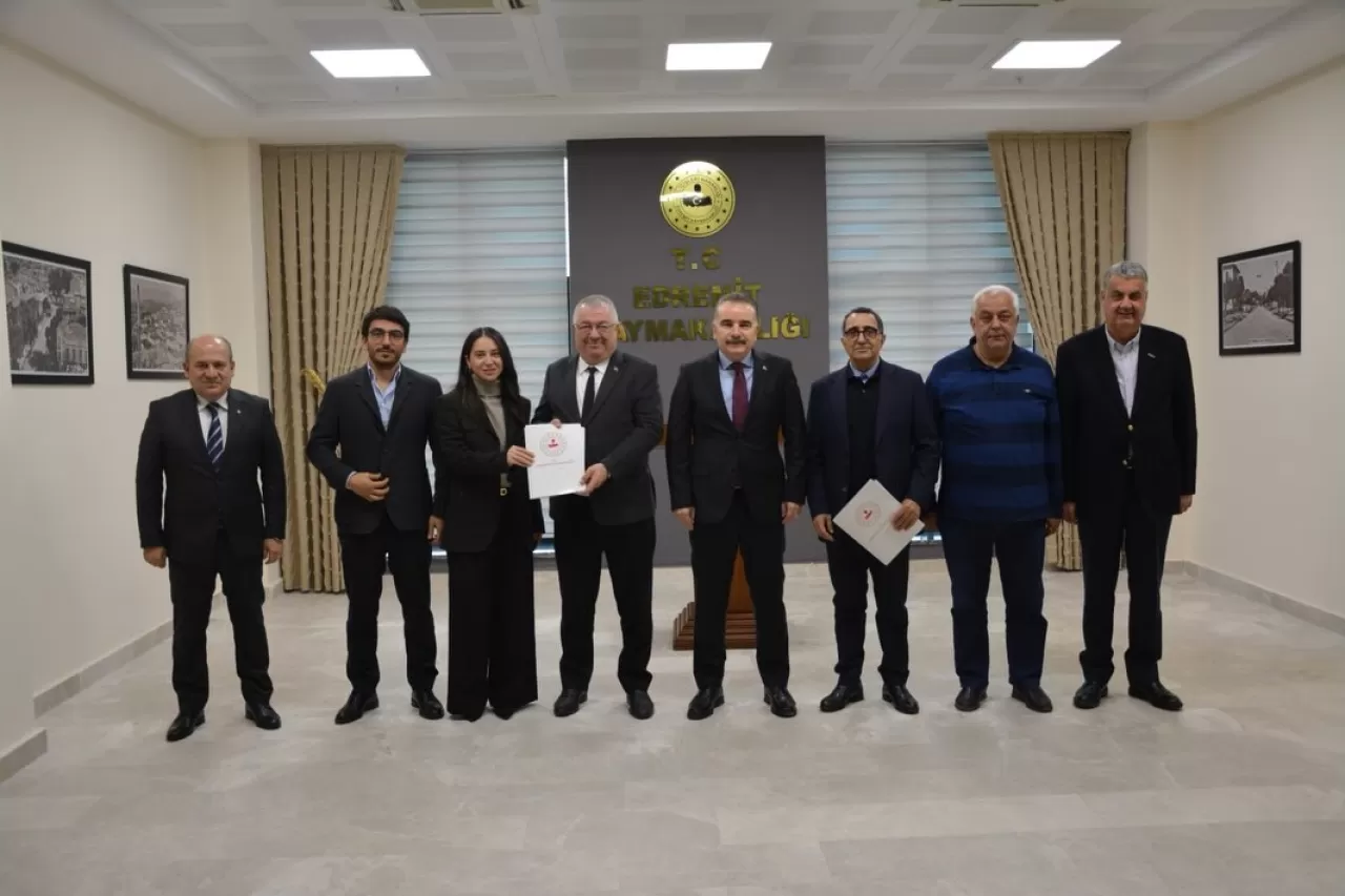 Edremit'e Dev Gıda Yatırımı: Burcu Gıda, Tarım Organize Bölgesi'nde Yerini Aldı