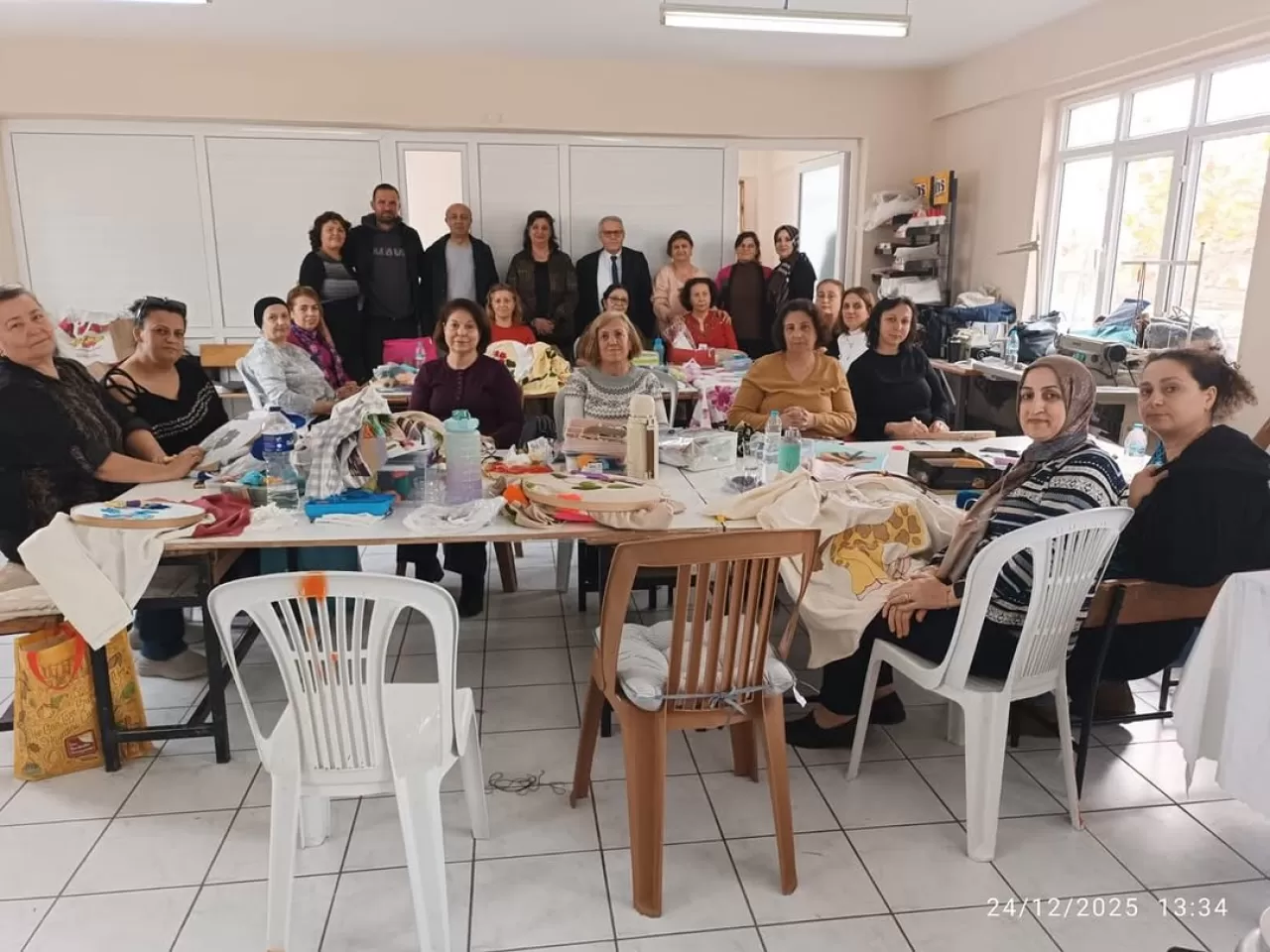 Edremit Halk Eğitimi'nden Bostancı Mahallesi'ne Ev Tekstili Kursu