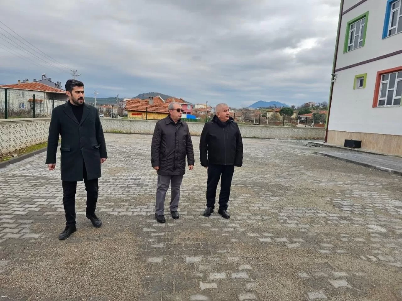 Balıkesir'de Yeni Eğitim Yuvası: Kurtuluş İlkokulu'nun Yeni Binası Ziyaret Edildi