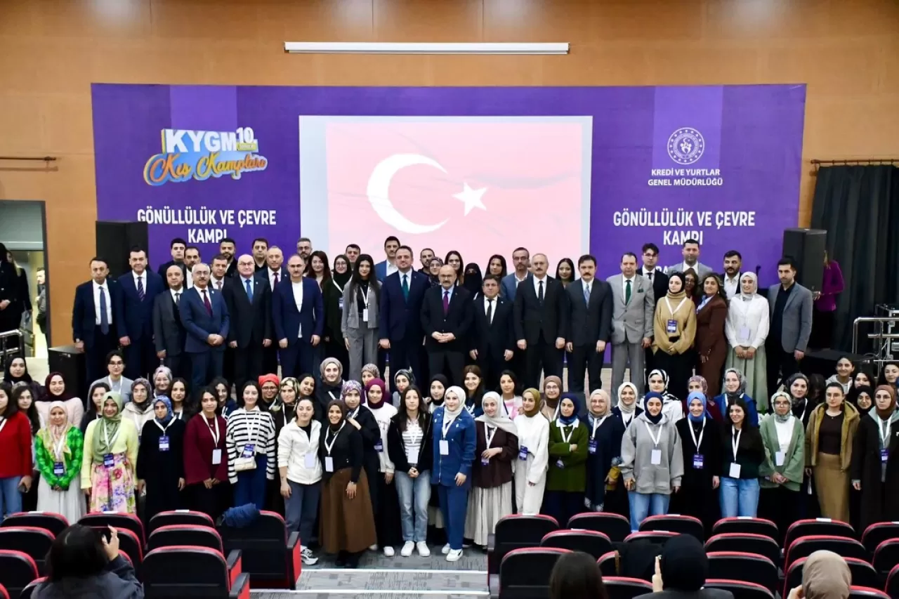 Balıkesir'de 10. Tematik Kış Kampı Açıldı