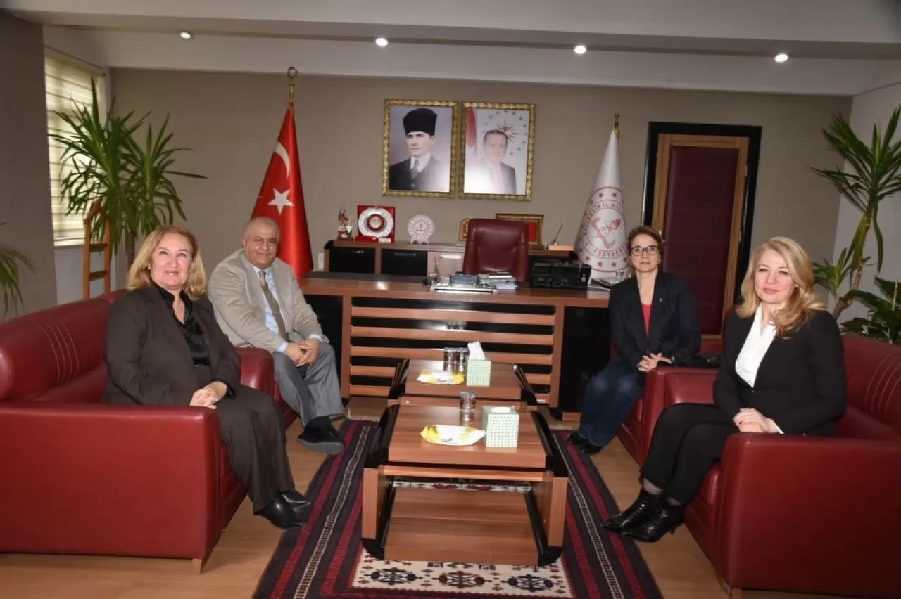 Balıkesir Kent Konseyi'nden İl Milli Eğitim Müdürü'ne Hayırlı Olsun Ziyareti