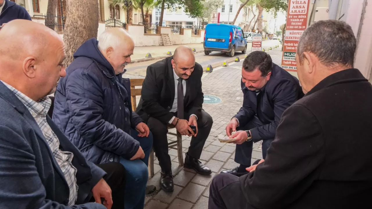 MHP'li Yüksel'den Efsane Futbolcu 'Vangol Metin'e Ziyaret