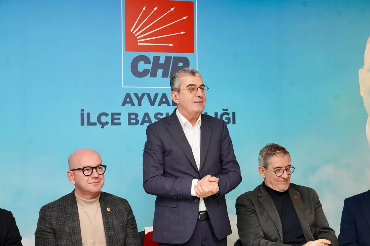 CHP'li Vekillerden Ayvalık'ta Ziyaret Turu