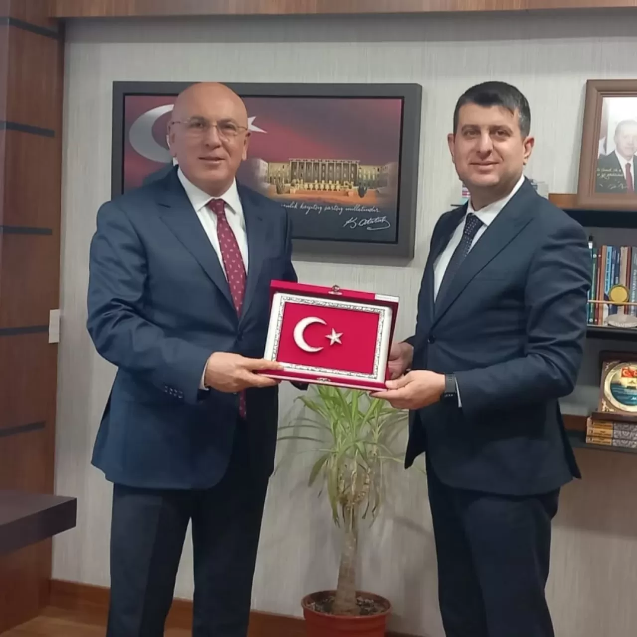 AK Partili İsmail Ok, MHP ve Memur Sen Temsilcilerini Ağırladı