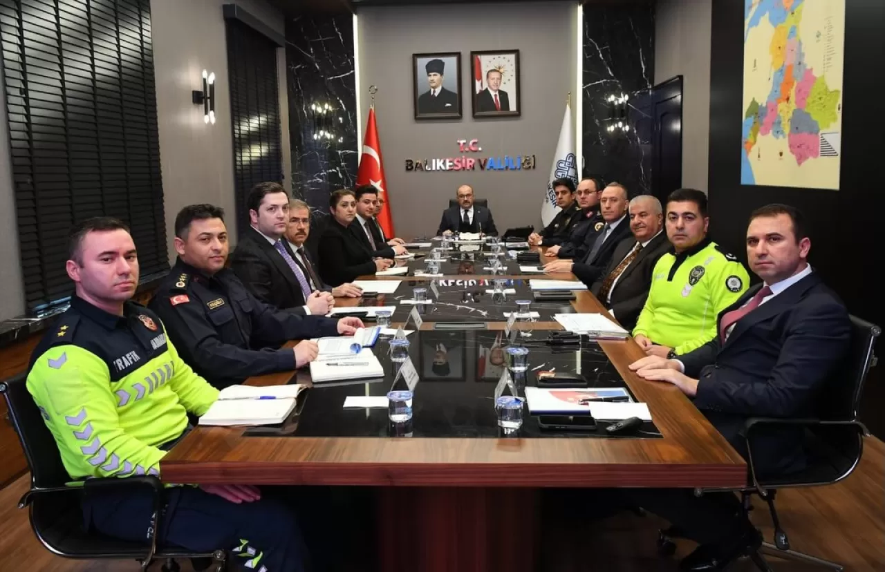 Balıkesir'de İkinci Dönem Eğitim Tedbirleri Görüşüldü