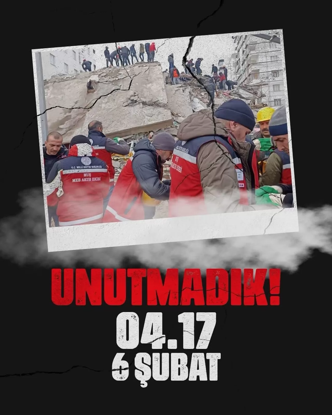 Burhaniye'den Depremde Hayatını Kaybedenlere Rahmet, Milletin Dayanışmasına Şükran