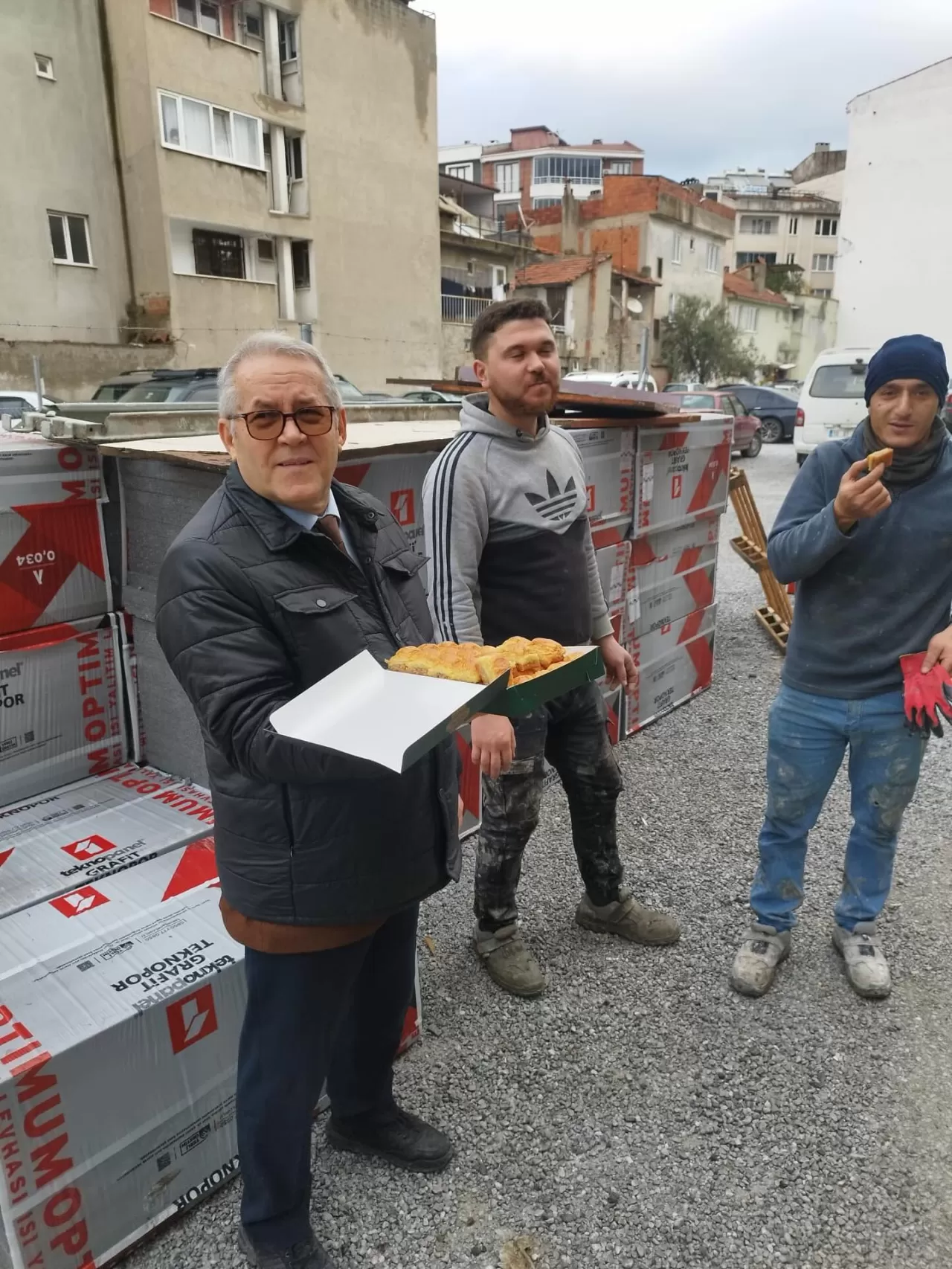 Edremit Halk Eğitimi Merkezi'nde Depreme Karşı Güçlendirme Çalışmaları Hızla İlerliyor