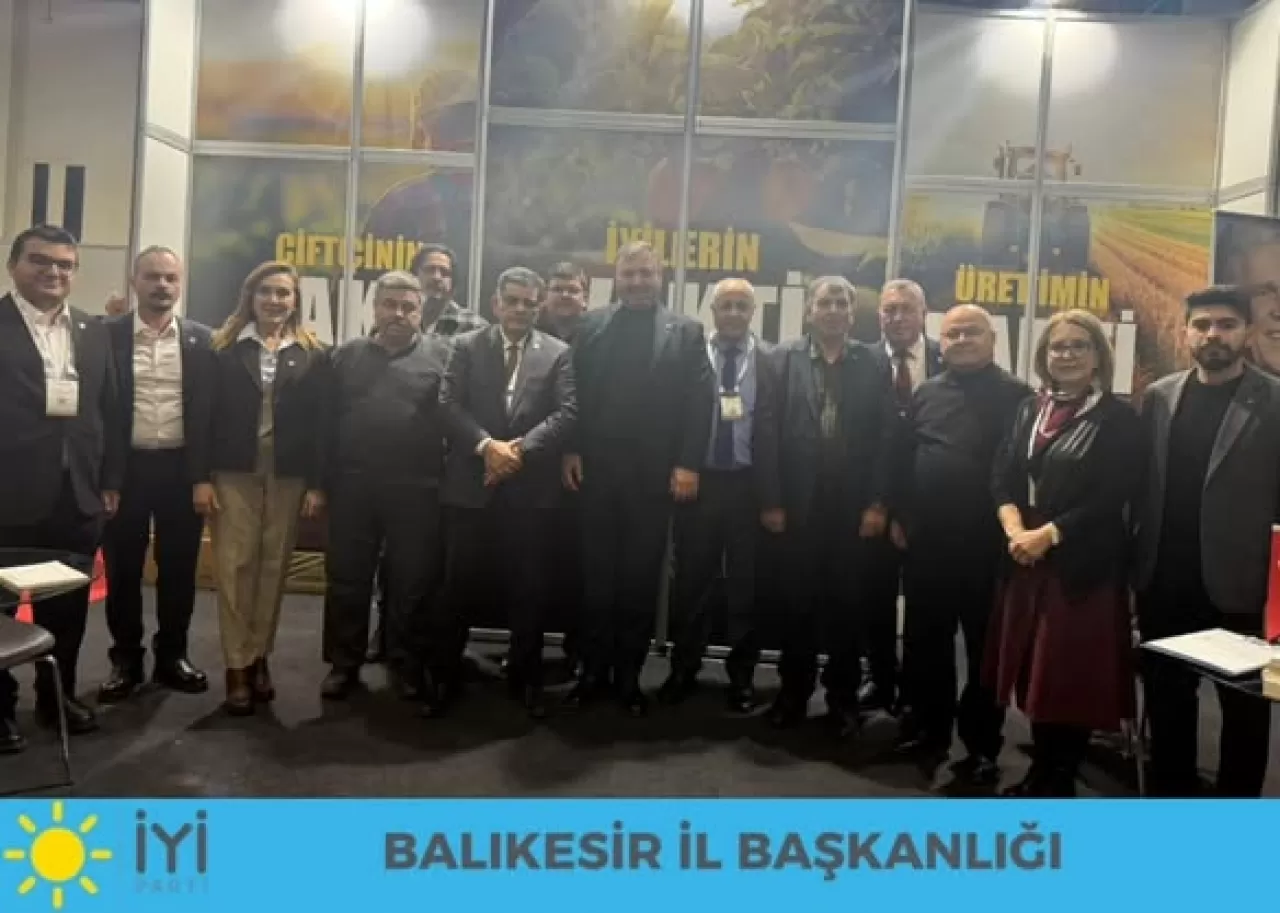 İYİ Parti Balıkesir'den İzmir Tarım Fuarı'na Destek Ziyareti