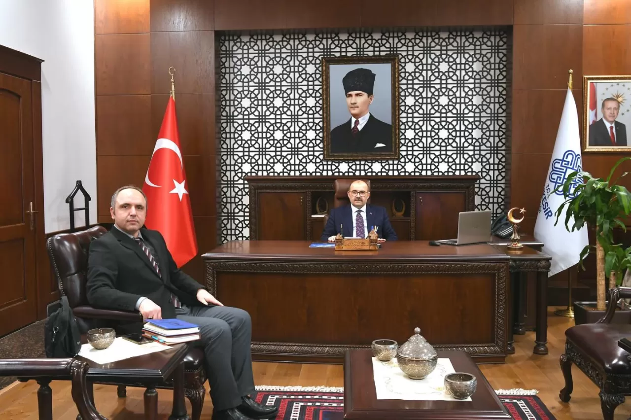 Balıkesir Valisi'nden Üniversiteye Ziyaret