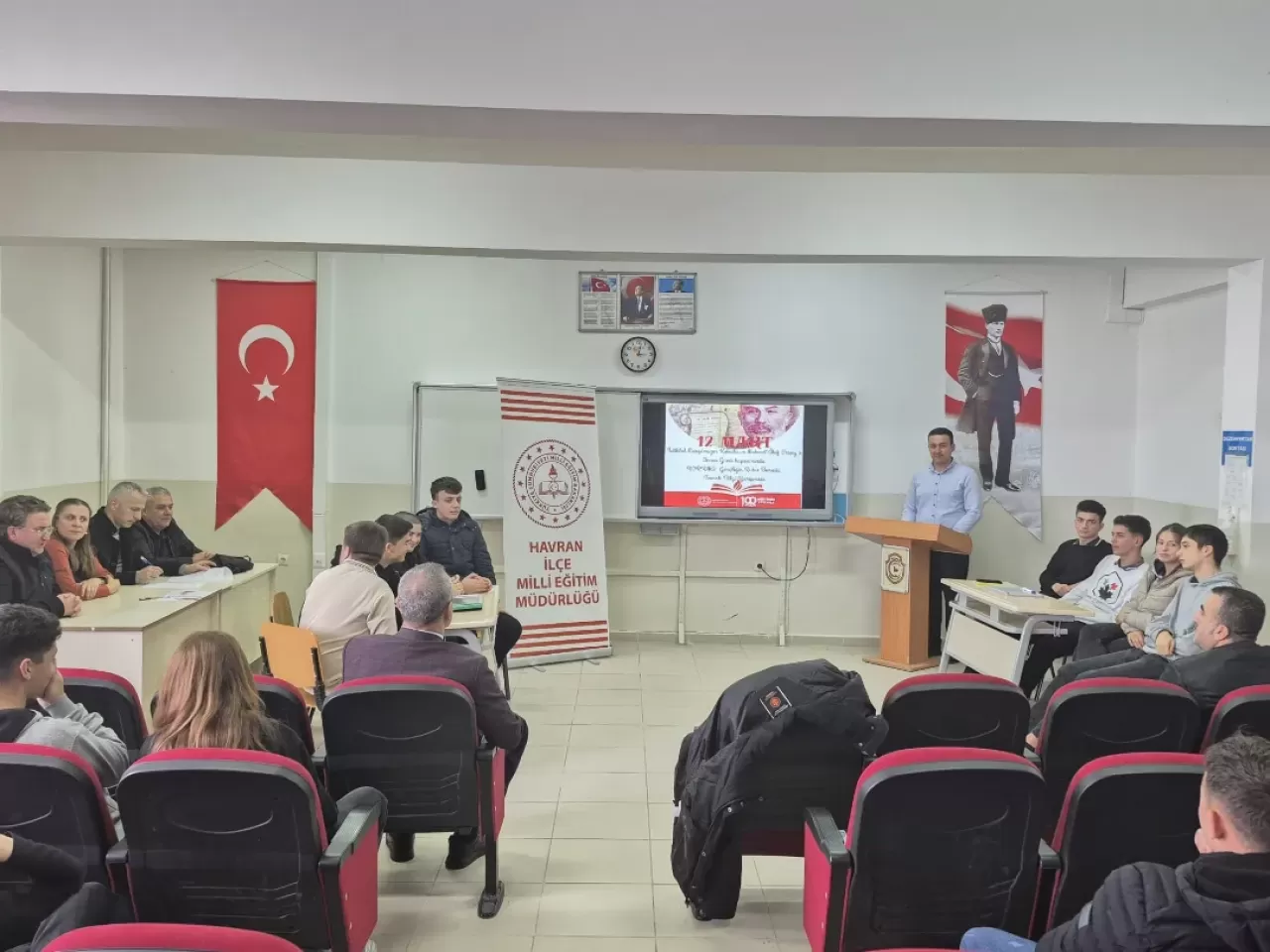 Havran'da İstiklal Marşı'nın Kabulü Anısına Bilgi Yarışması Düzenlendi