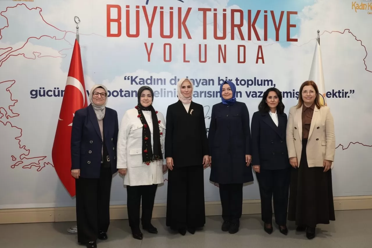 KADEM ve AK Parti Kadın Kolları Güçlerini Birleştirdi