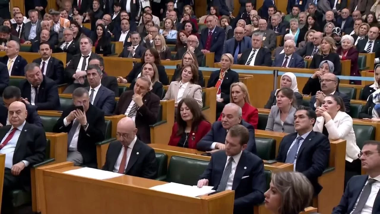 İYİ Parti Balıkesir'de TBMM Grup Toplantısını Gerçekleştirdi