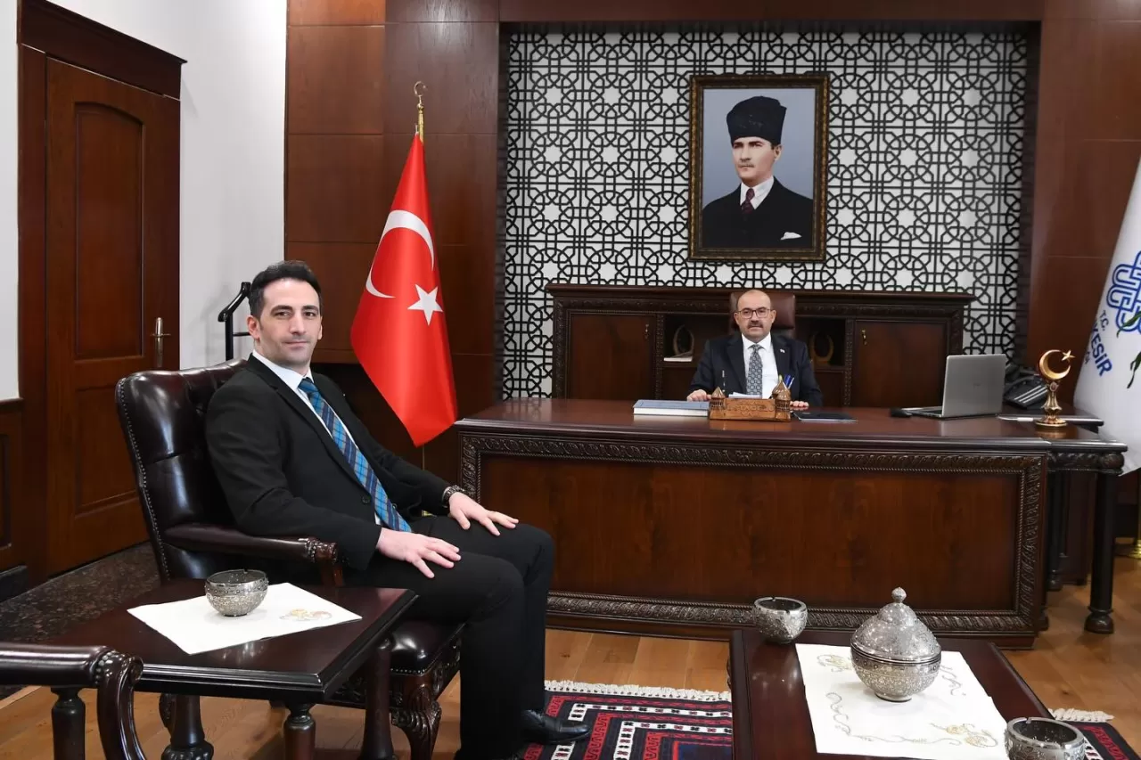 Balıkesir Valisi'nden Basın İlan Kurumu'na Ziyaret