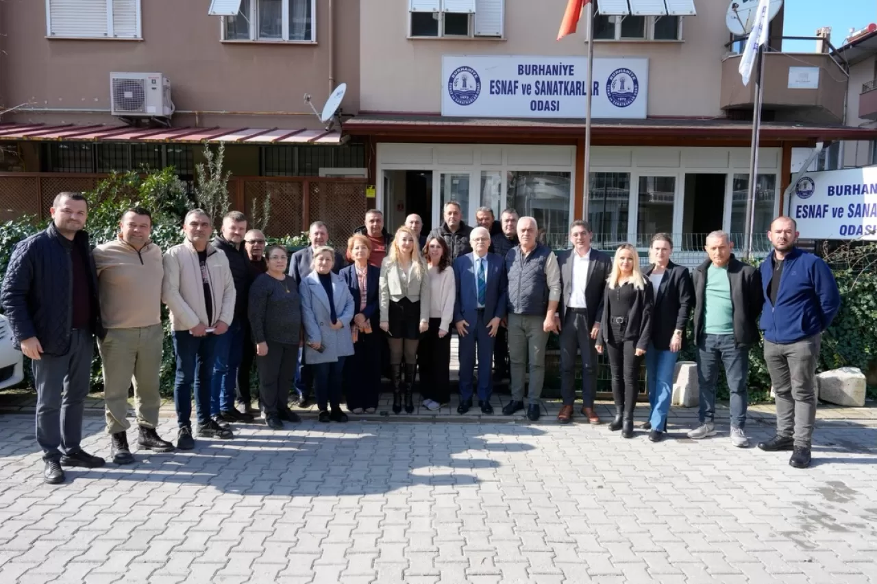 Burhaniye'de Meslek Odaları ile Dayanışma Ziyareti