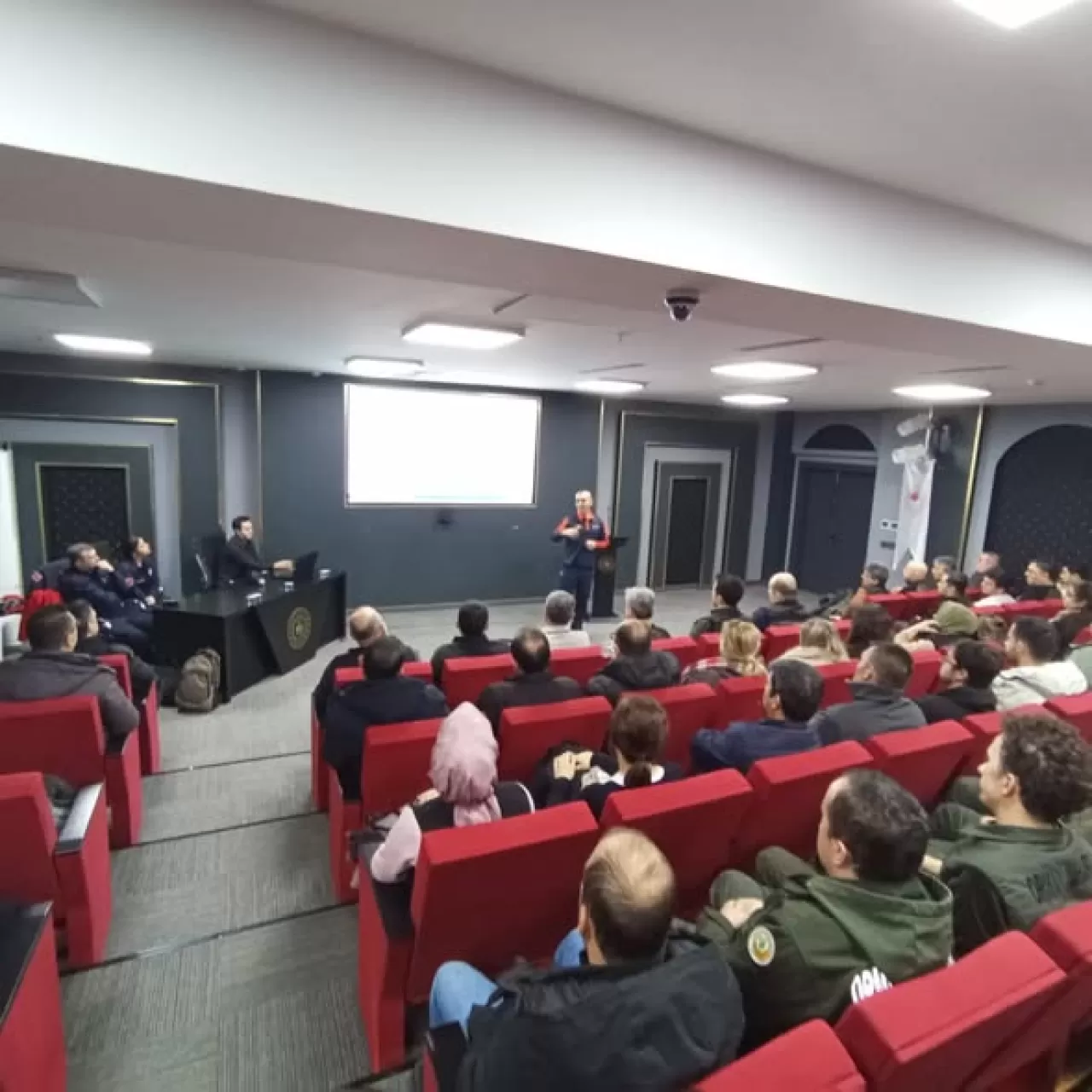 Balıkesir'de Orman Personeline Afet Farkındalık Eğitimi