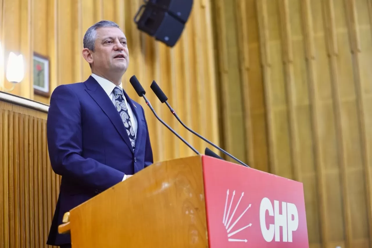 CHP'li Vekillerden Gençlik Kolları ile Meclis Buluşması