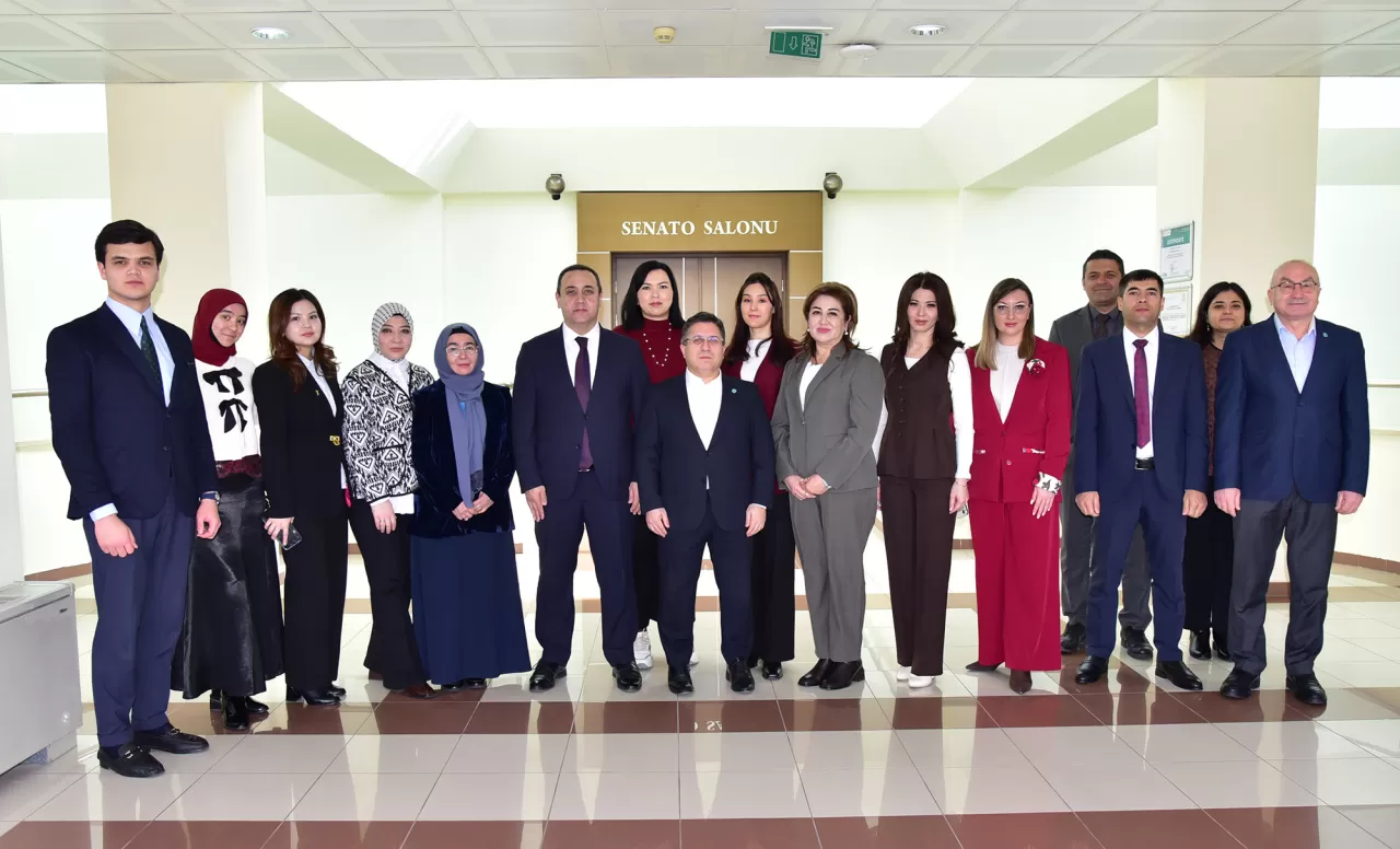 Özbekistan'dan Balıkesir'e Akademik Köprü: Alfraganus Üniversitesi Heyeti BAÜN'de