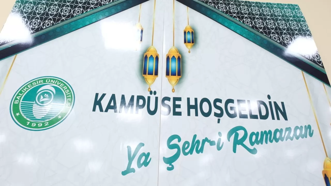 Balıkesir Üniversitesi'nde Öğrencilerle Ramazan İftarı Buluşması