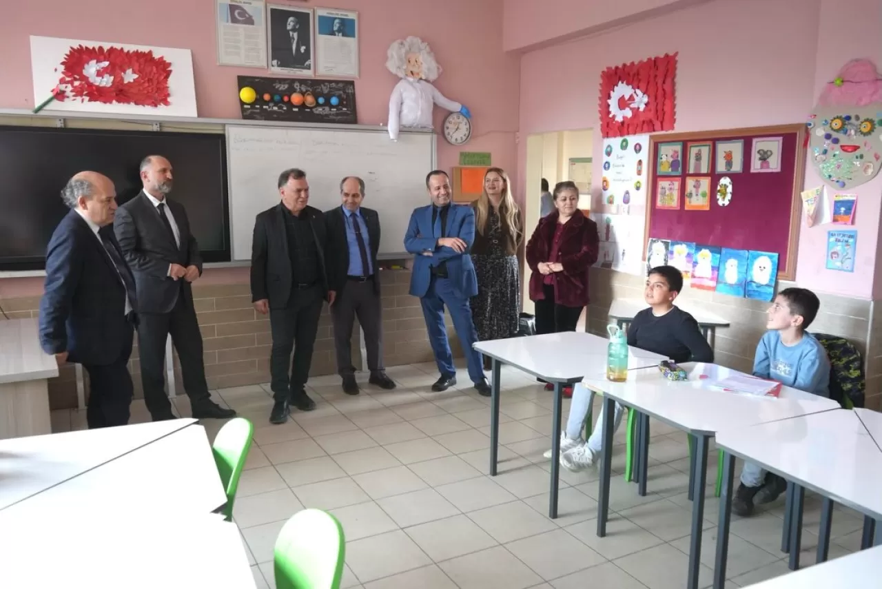 ETO Heyeti Edremit Bilim ve Sanat Merkezi'ni Ziyaret Etti