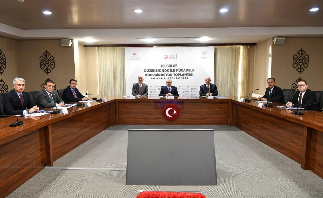 Balıkesir'de Düzensiz Göçle Mücadele Toplantısı