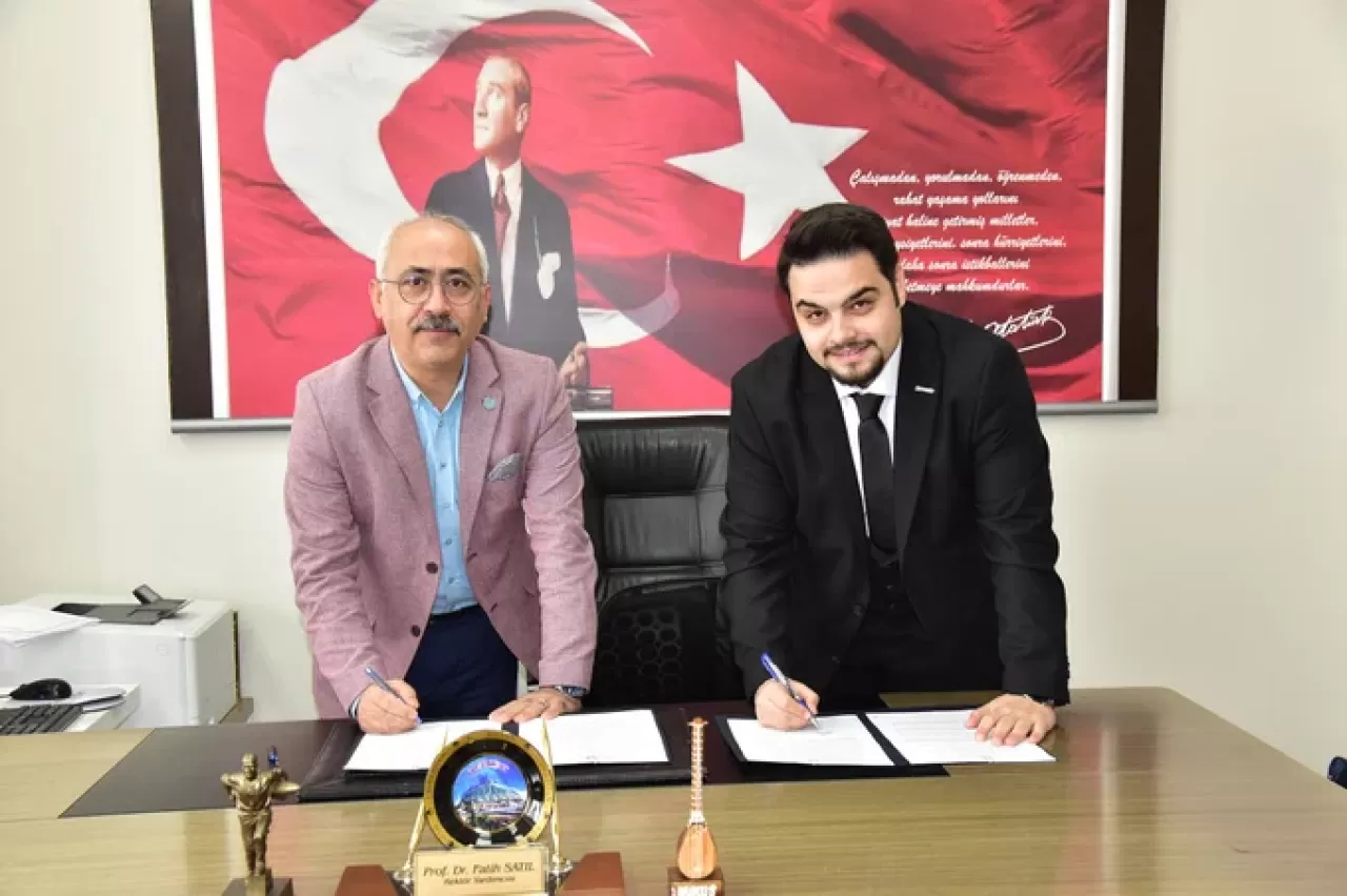 Balıkesir Üniversitesi ile Sanayi Arasında Mesleki Eğitim İş Birliği