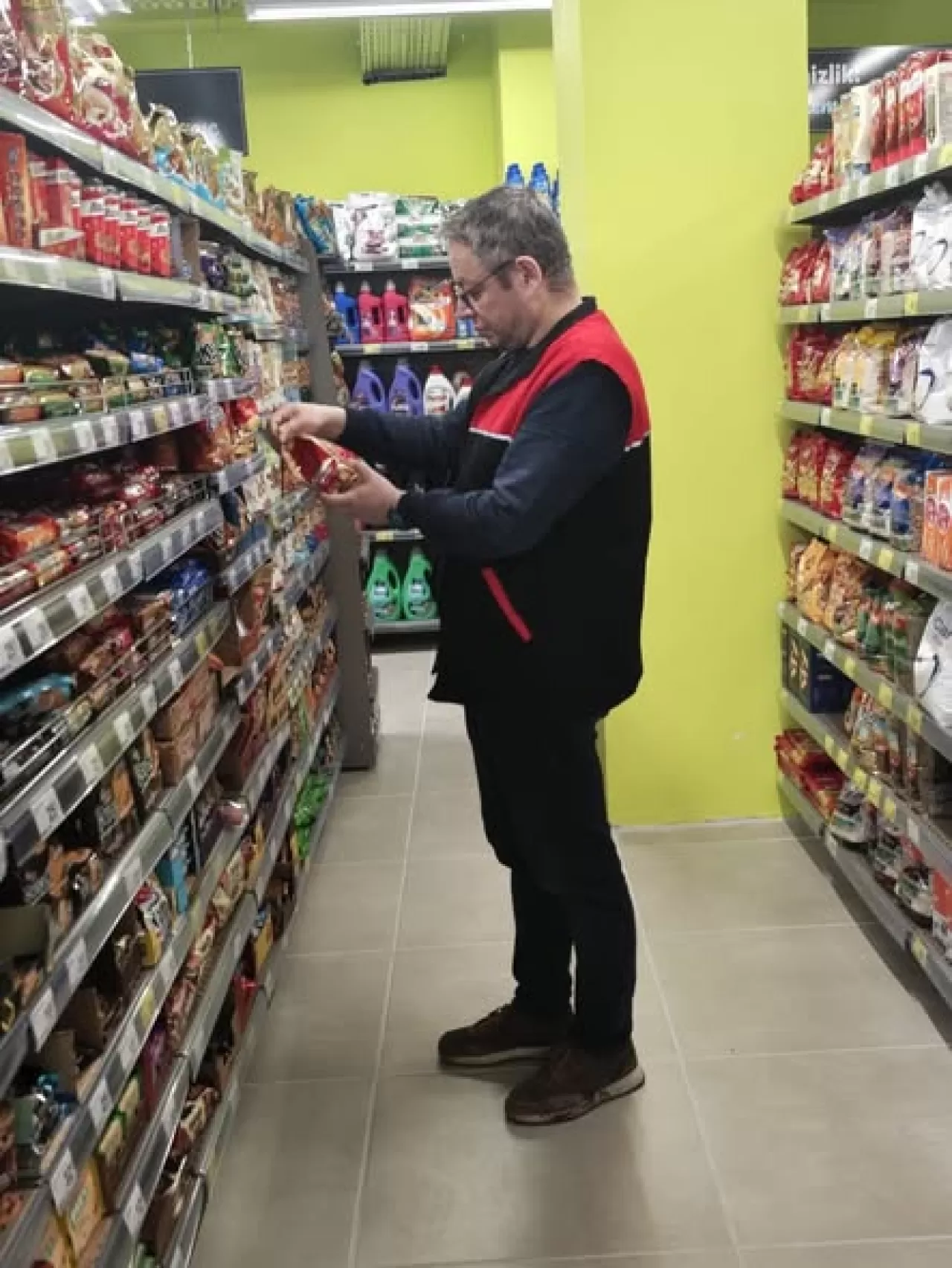 Gömeç'te Gıda Denetimleri Sıkı Şekilde Sürüyor