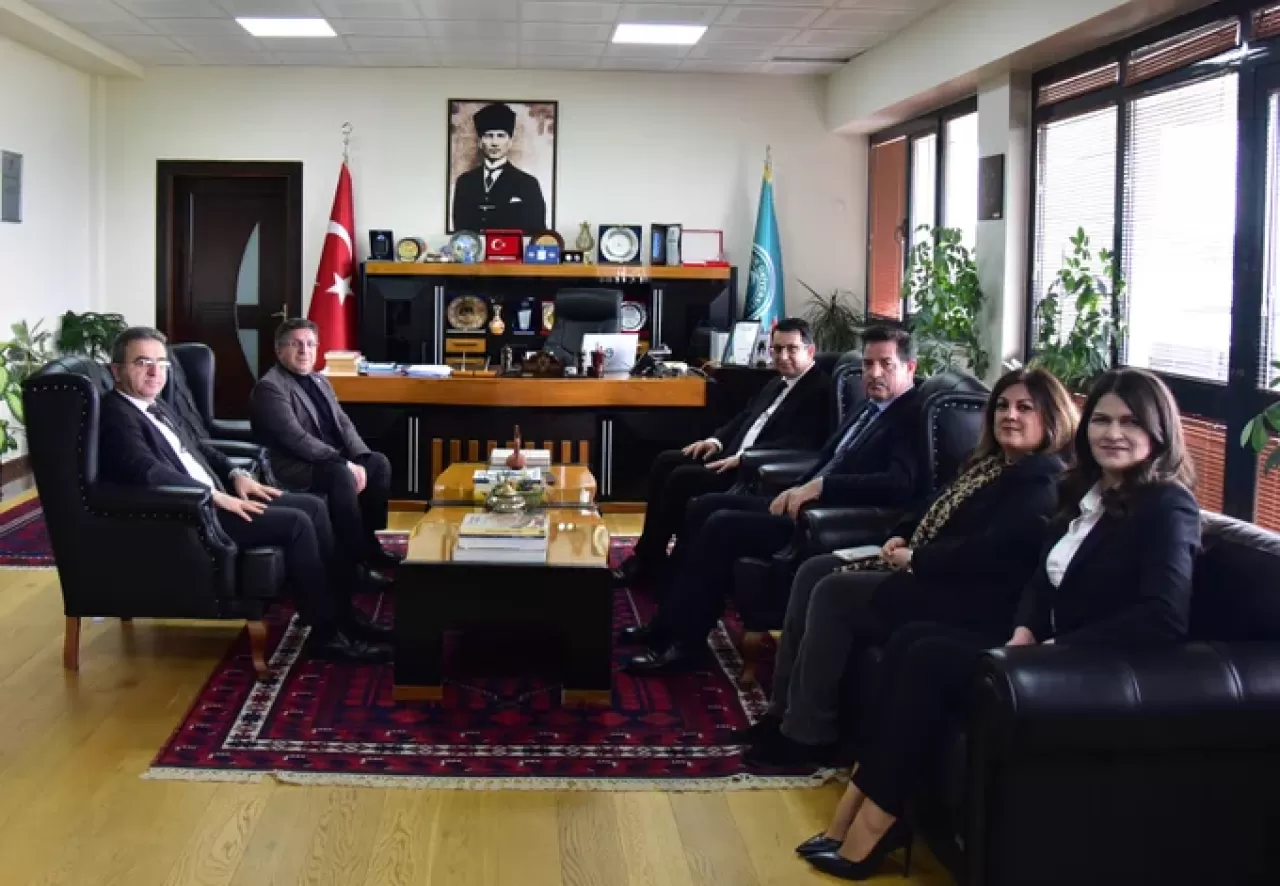 Balıkesir'de Vergi Haftası Ziyareti: Üniversite-Kamu İş Birliği Vurgusu