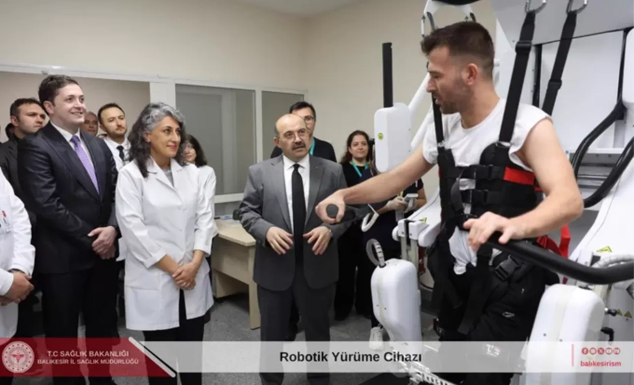 Balıkesir'e Robotik Yürüme Cihazı Kazandırıldı