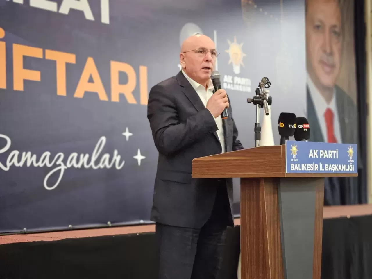 AK Parti Balıkesir'de Teşkilat Vefa İftarı Düzenlendi