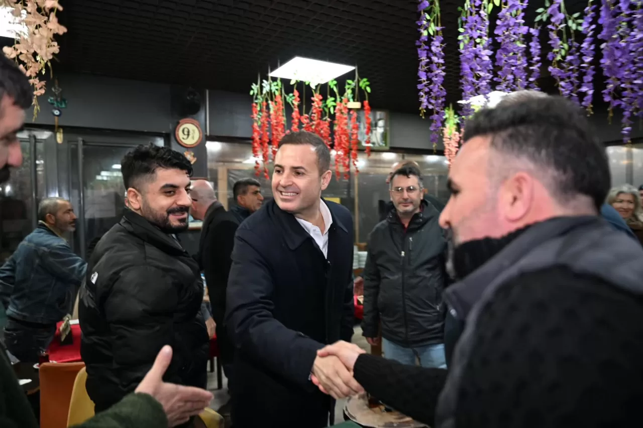 Balıkesir Belediye Başkanı ve Milletvekili Avşa Adası'nda Vatandaşlarla Buluştu