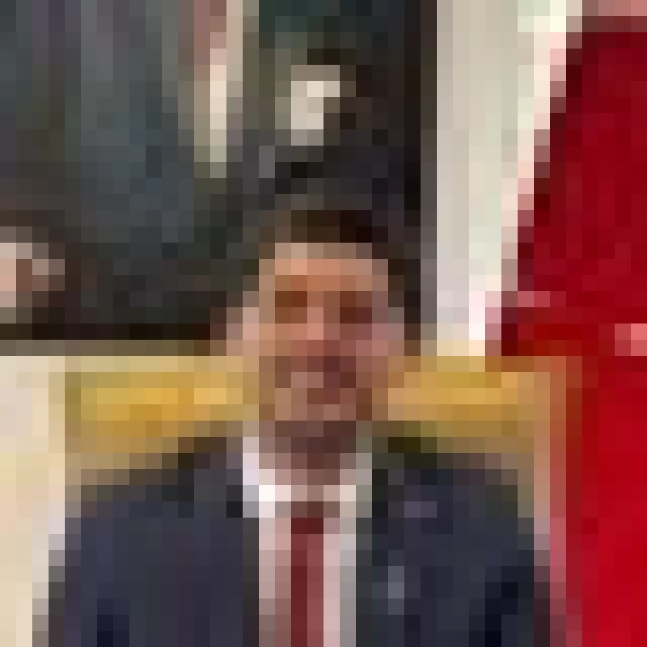 Küçükkuyu Belediyesi'nden Evde Bakım Hizmeti Alan Büyüklere Bayram Ziyareti